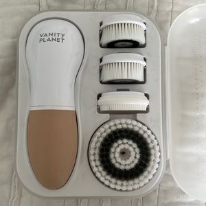 Vanity Planet Raedia Facial Cleansing Brush